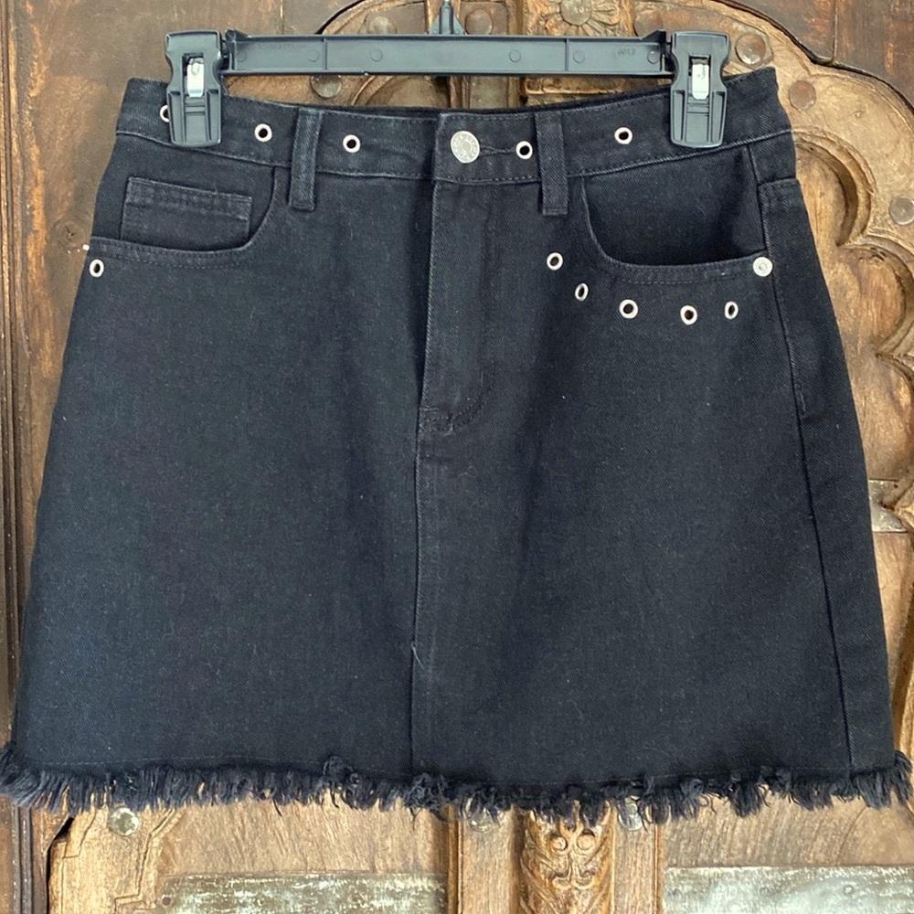 Black denim Shien mini skirt. With fringe and Gromit decoration